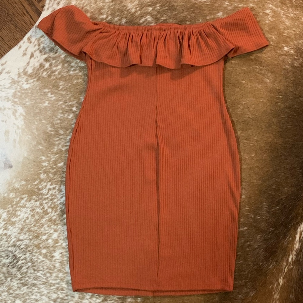 Cute off the shoulder mini dress - Picture 4 of 4